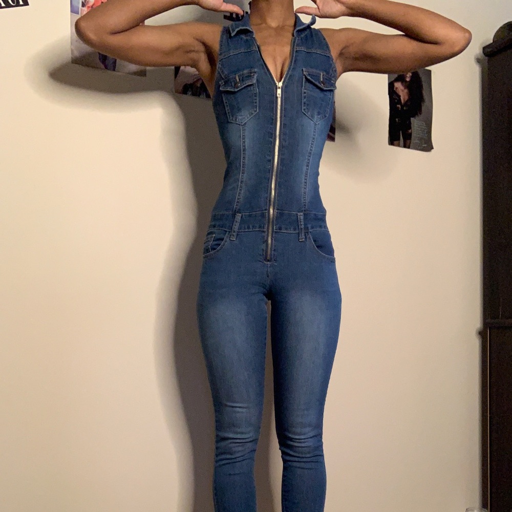 JEAN JUMPSUIT❤️